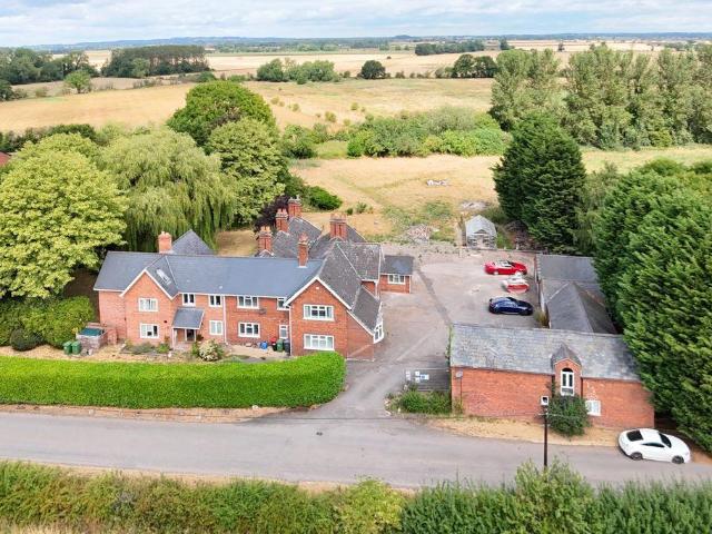 Flat for rent in Telford