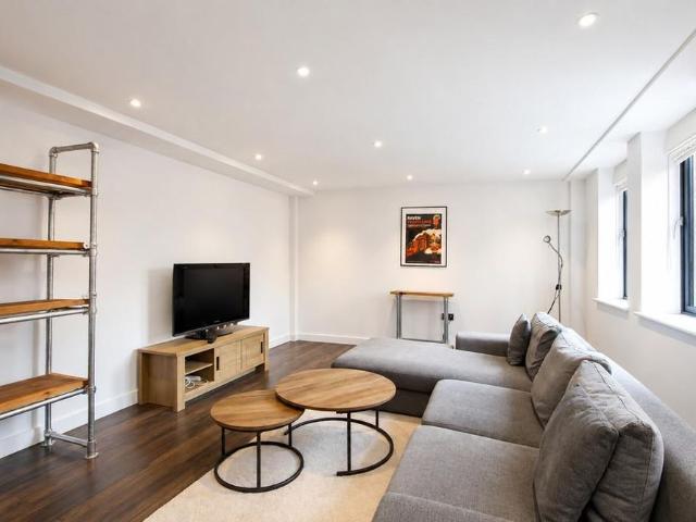 Apartment for rent in Tenby, Wales