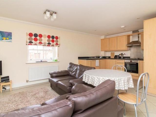 Apartment for rent in Martyrs Field, The Bridge