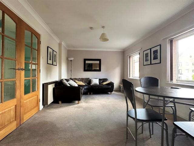 Flat for rent in High Field, York