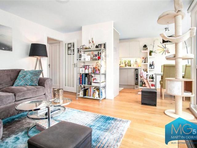 Apartment for rent in Gospel Oak, Greater London