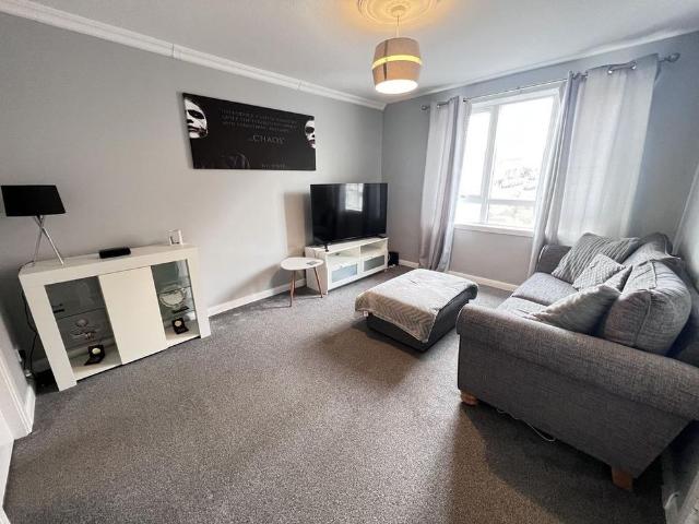 Apartment for rent in Mosside, Coatbridge