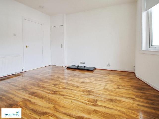 Apartment for rent in Glenburn, Scotland
