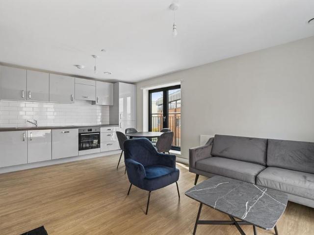 Apartment for rent in Newtown, Reading
