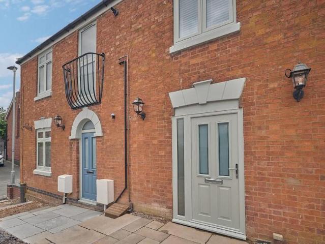 Flat for rent in Stretton Baskerville, Barton