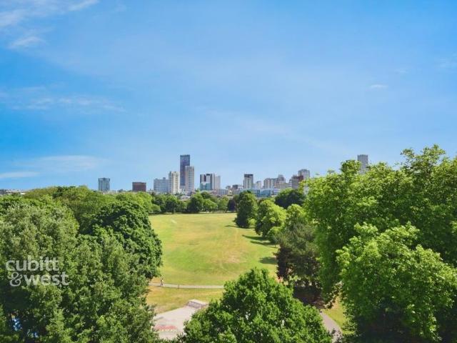 Apartment for rent in London Borough of Croydon, Waddon
