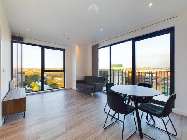 Flat for rent in Greater London