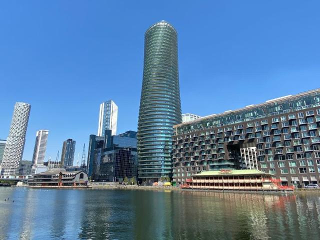Flat for rent in Isle Of Dogs, Isle Of Man