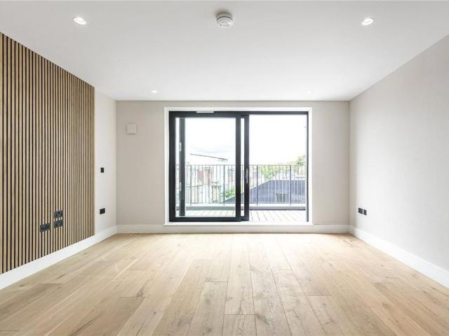 Apartment for rent in East Sheen, Greater London