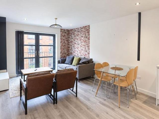 Apartment for rent in Park Central, Birmingham