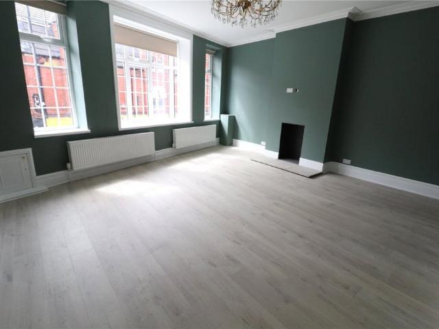 Flat for rent in Grange, West Kirby