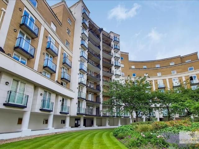 Flat for rent in St. John's Wood, Greater London