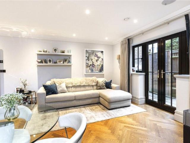 Apartment for rent in Guildford Park, Guildford