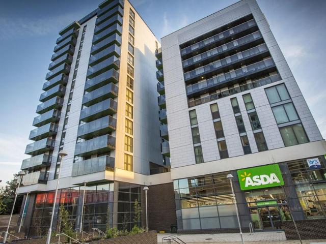 Flat for rent in London Borough of Lewisham, Ladywell