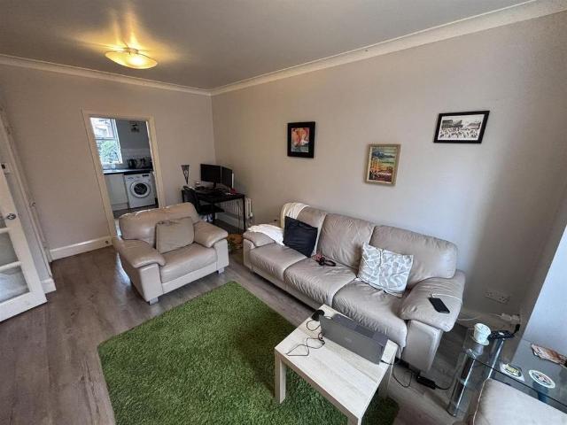 Apartment for rent in Parrs Wood, Georgia