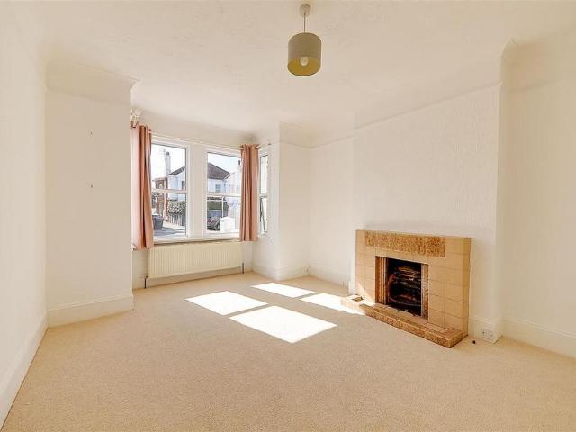 Apartment for rent in Worthing, West Sussex