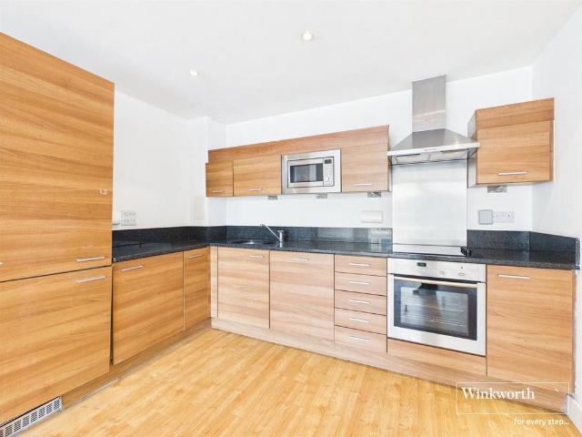 Flat for rent in Reading