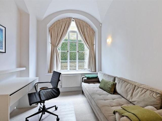 Apartment for rent in Wapping Wharf, Bristol