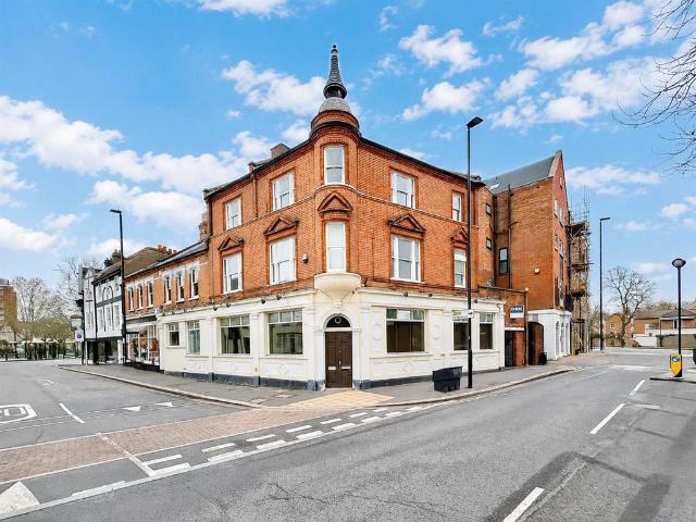 Flat for rent in London Borough of Hounslow, Spring Grove
