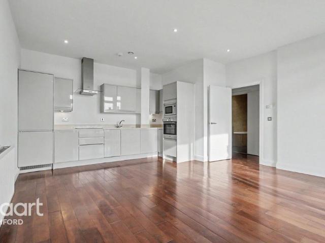 Flat for rent in Repton Manor, Bridgefield