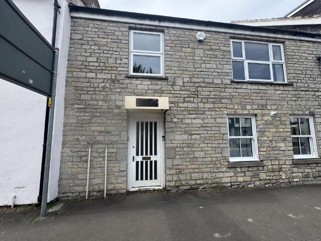 Flat for rent in Street, Isle Of Man