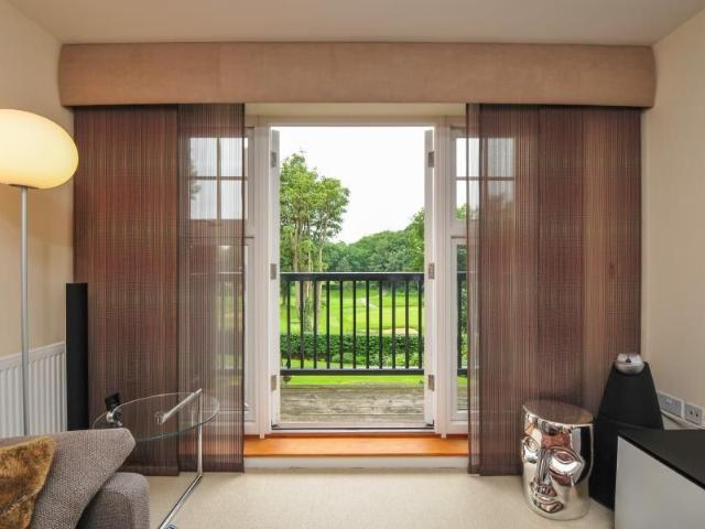 Apartment for rent in Northwood, Greater London