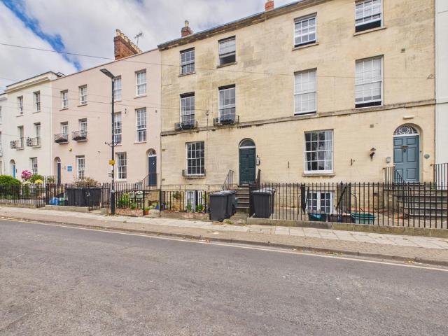 Flat for rent in Kings Barton, Gloucester