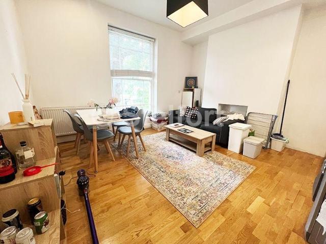 Apartment for rent in Archway, Greater London