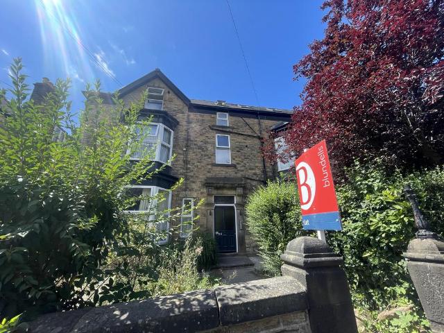 Flat for rent in Broomfield, South Yorkshire