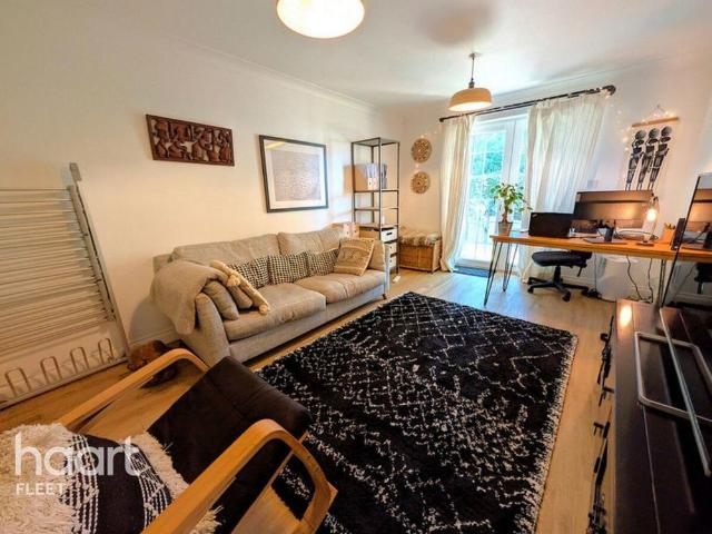 Apartment for rent in Elvetham Heath, Hart