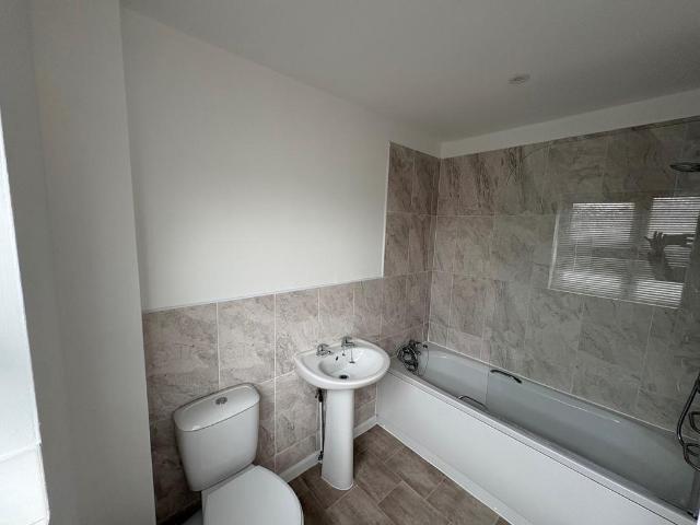 Flat for rent in Deeping St James, South Kesteven