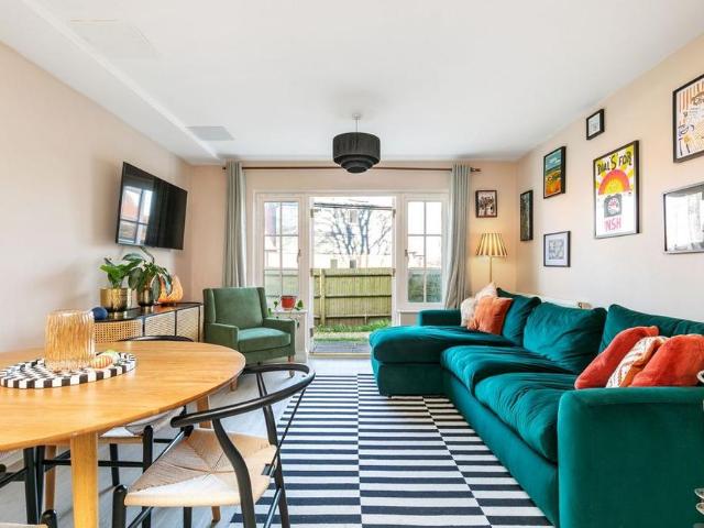 Apartment for rent in Fulflood, Hampshire