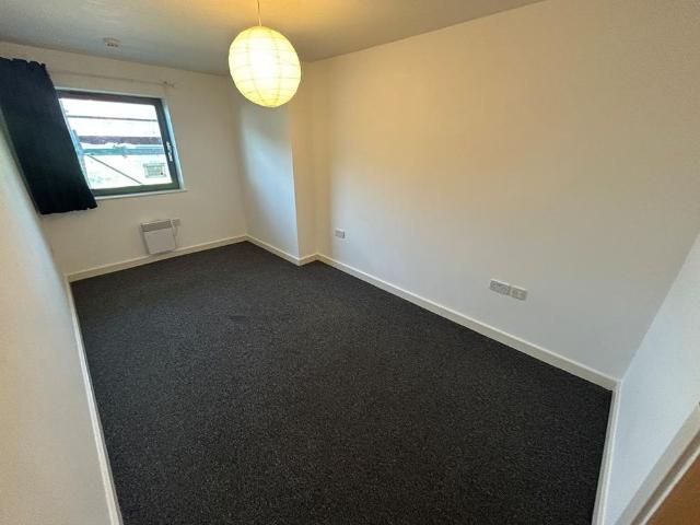 Apartment for rent in Calderstones