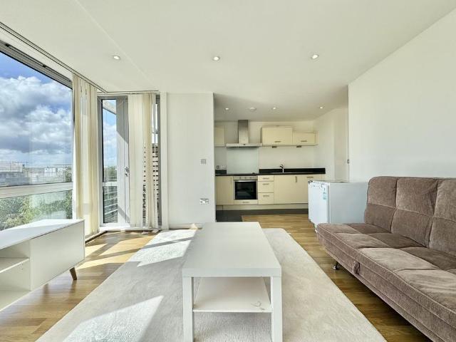 Apartment for rent in Somers Town, City Of Portsmouth