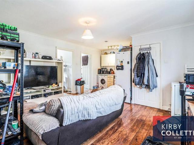 Apartment for rent in Cheshunt, Broxbourne