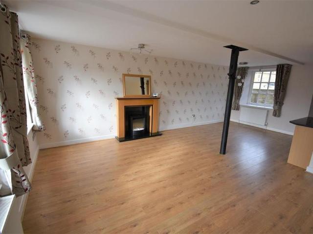 Apartment for rent in Meltham, West Yorkshire
