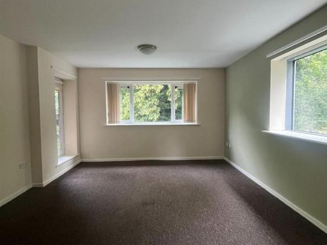 Apartment for rent in Belle Isle, West Yorkshire