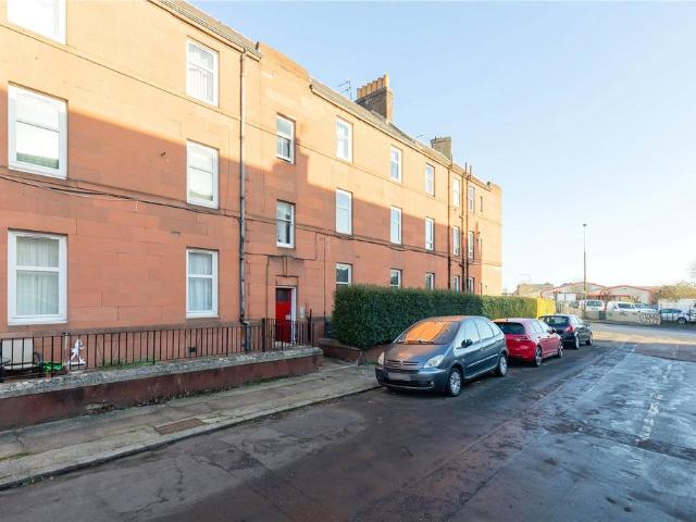 Flat for rent in Leith, Scotland