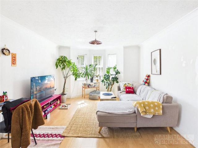 Apartment for rent in Calderstones