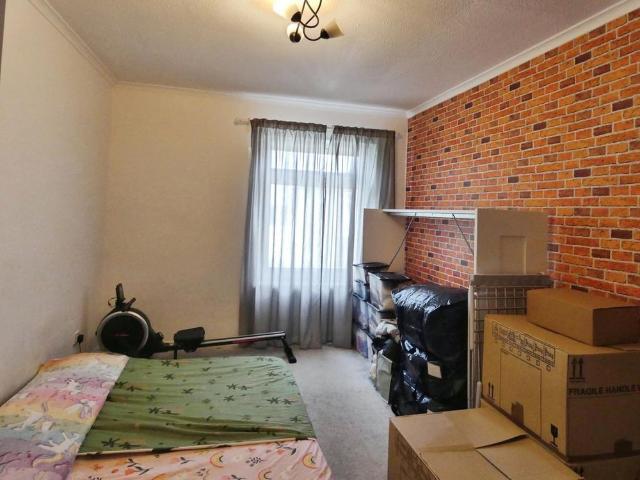 Apartment for rent in Woodcote, Greater London