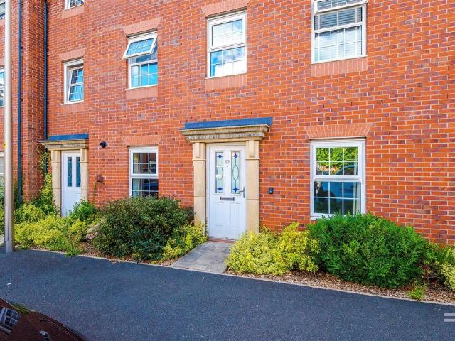 Flat for rent in Westleigh, Wigan