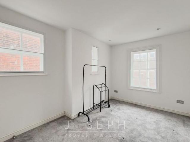 Apartment for rent in Key Street, Suffolk