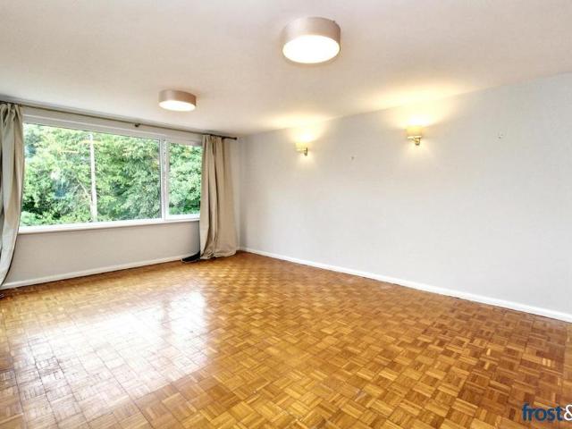 Apartment for rent in Branksome, Poole