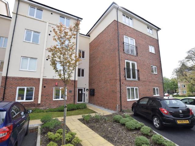 Flat for rent in Killingbeck, West Yorkshire