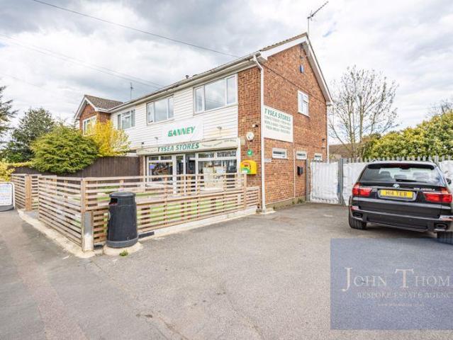 Flat for rent in Stapleford Abbotts, Epping Forest