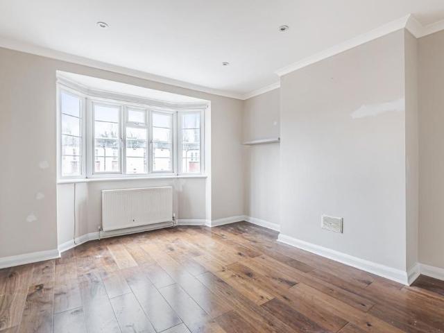 Apartment for rent in London Borough of Lewisham, Greater London