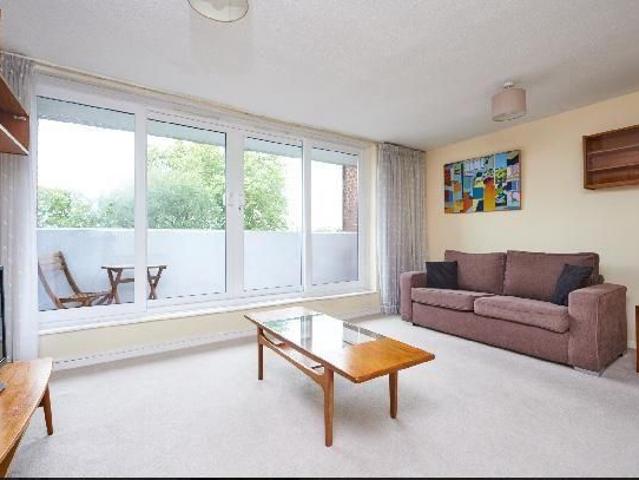 Apartment for rent in West Finchley, Greater London