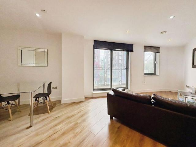 Apartment for rent in London Borough of Lewisham, Greater London