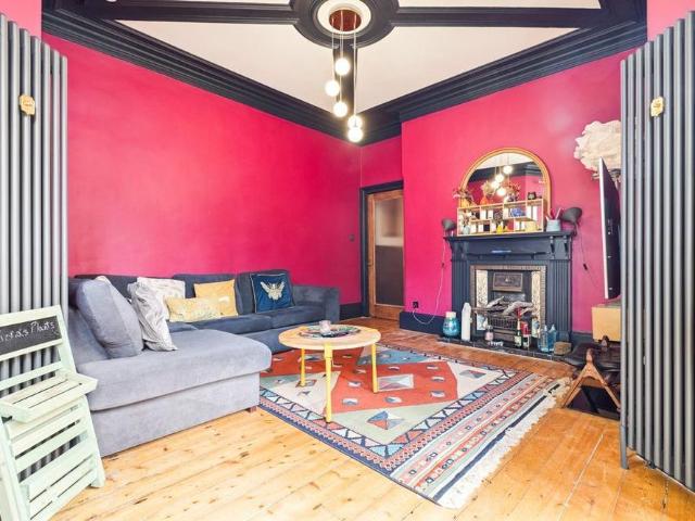 Apartment for rent in Hyndland, Scotland