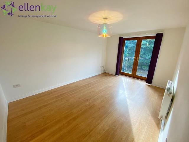 Apartment for rent in Lady House, Burnedge